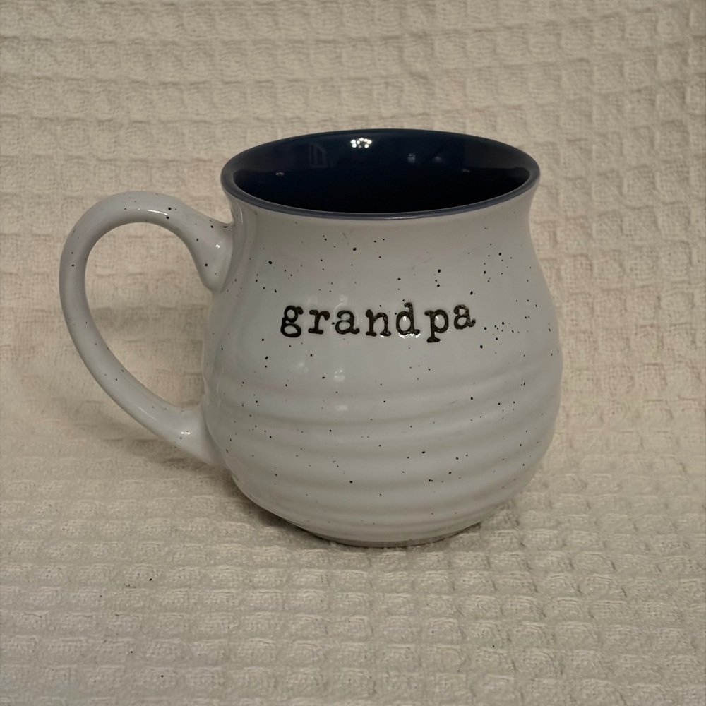 Belle Maison Grandpa Ceramic Coffee Mug White Speckled Mug - Navy Interior
